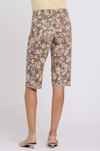 Kristie '80s Bermuda Denim Shorts In Petite - Earth Blooms
