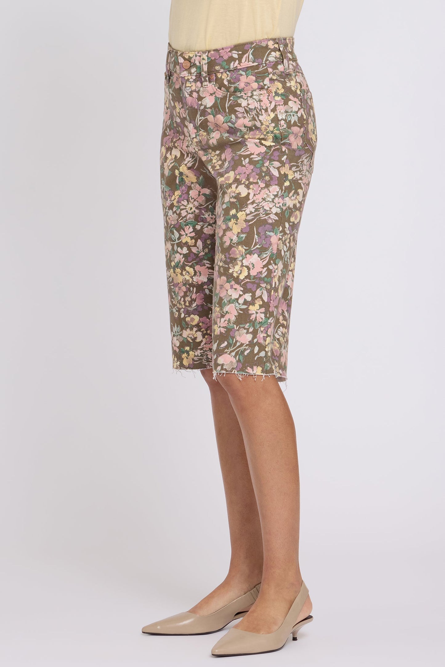 Kristie '80s Bermuda Denim Shorts In Petite - Earth Blooms