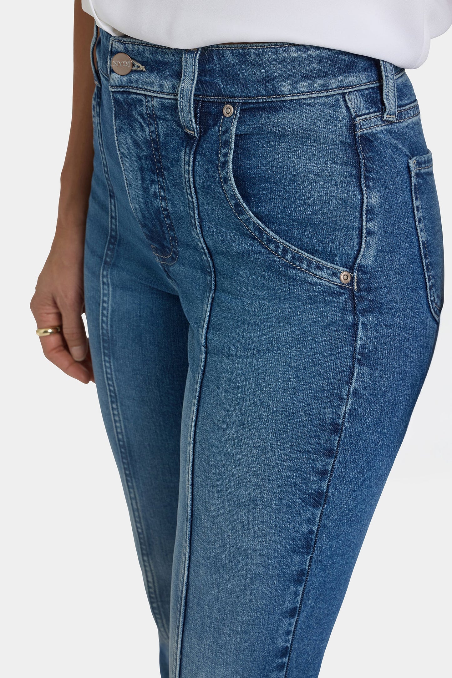 Billie Mini Bootcut Jeans In Petite - Romantic Indigo
