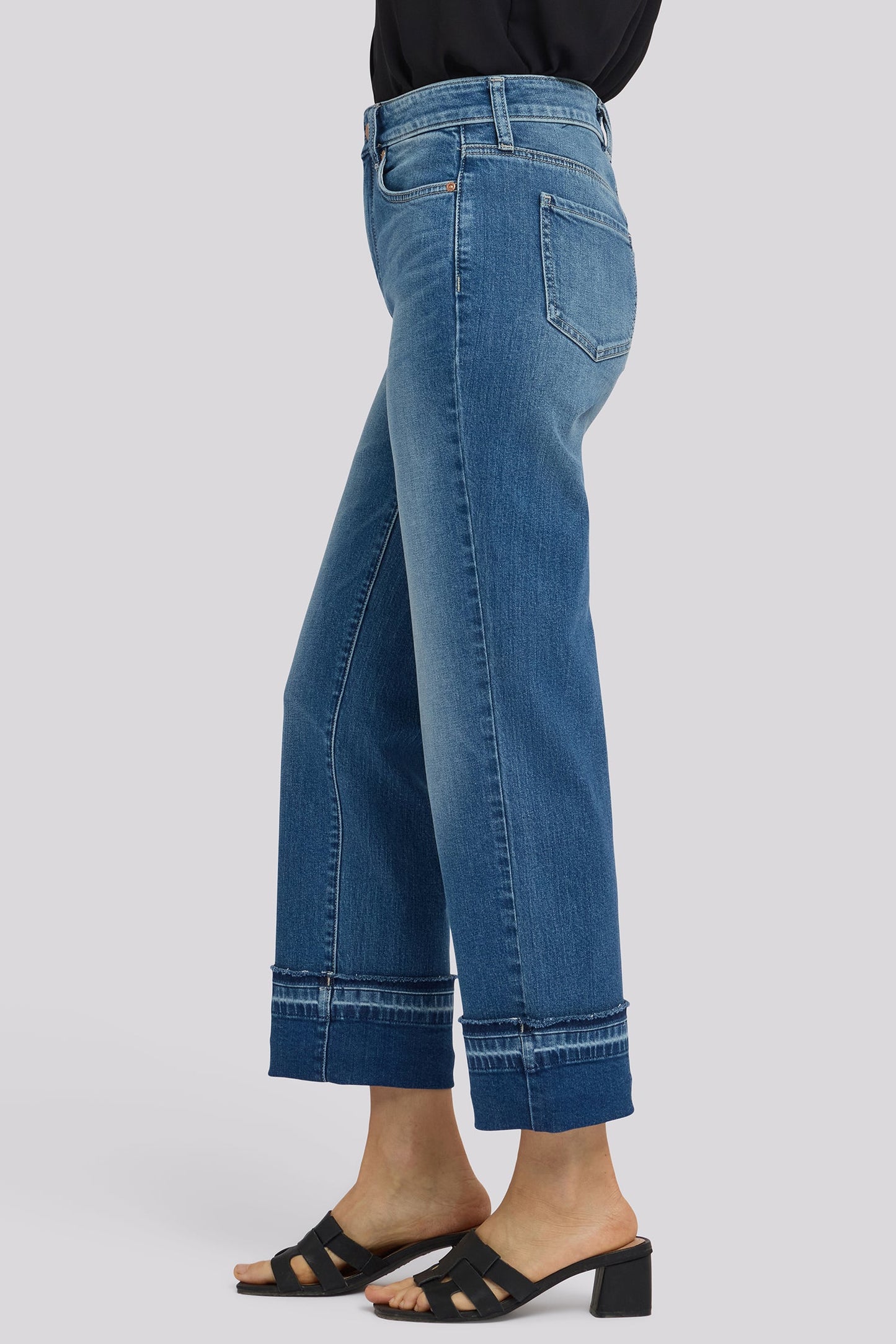 Bailey Relaxed Straight Ankle Jeans In Petite - Sun Soak