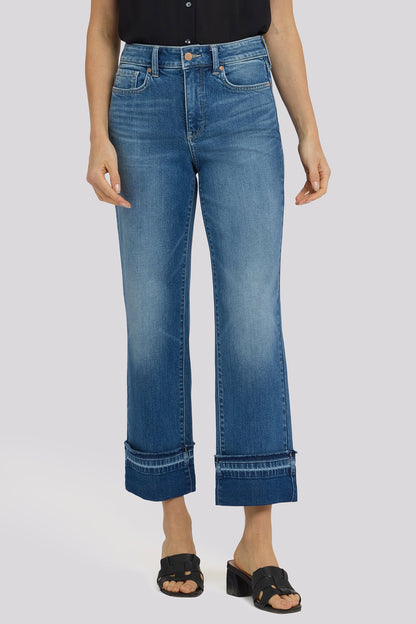 Bailey Relaxed Straight Ankle Jeans In Petite - Sun Soak