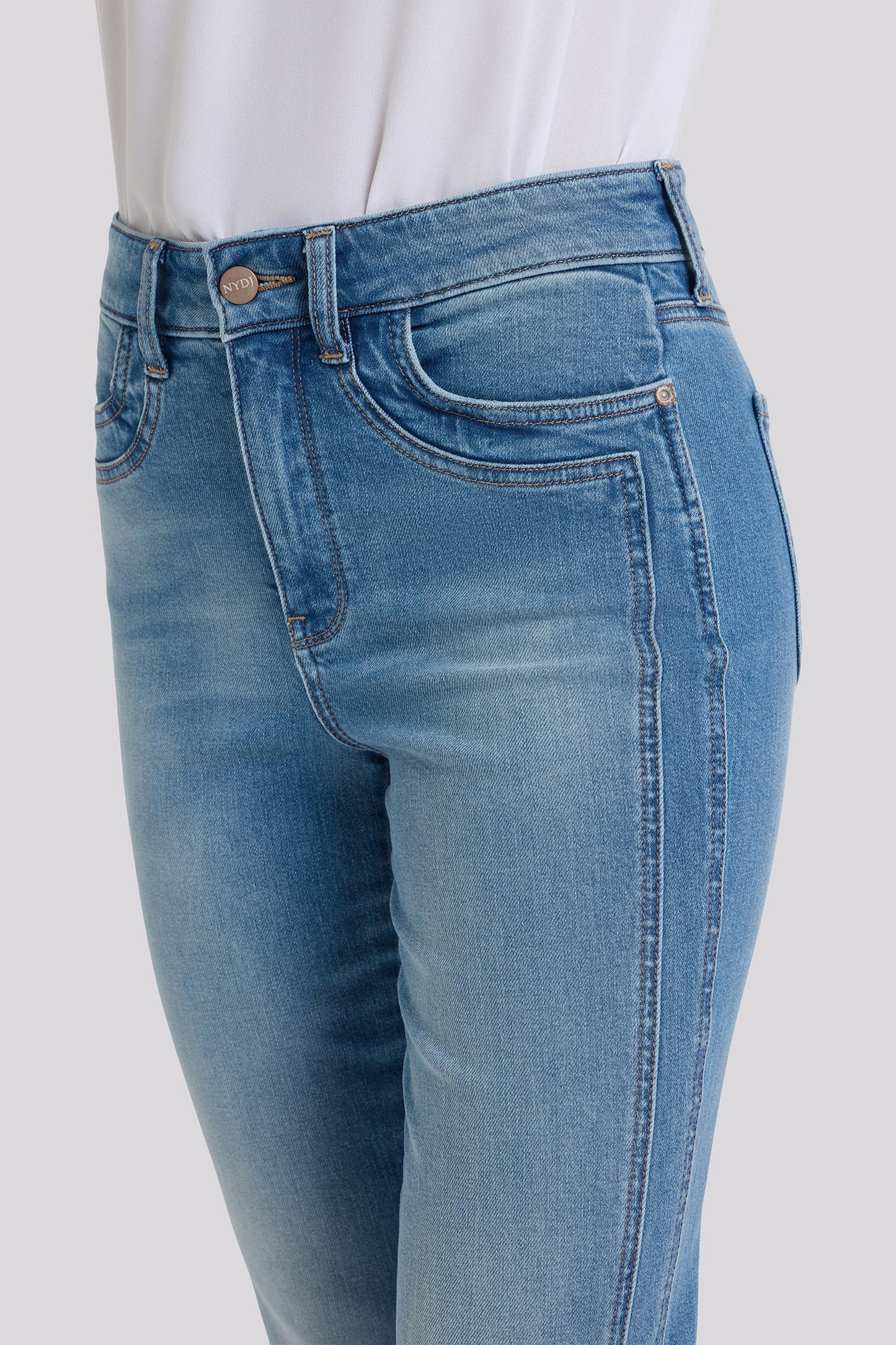Marilyn Straight Ankle Jeans In Petite - Port Sea