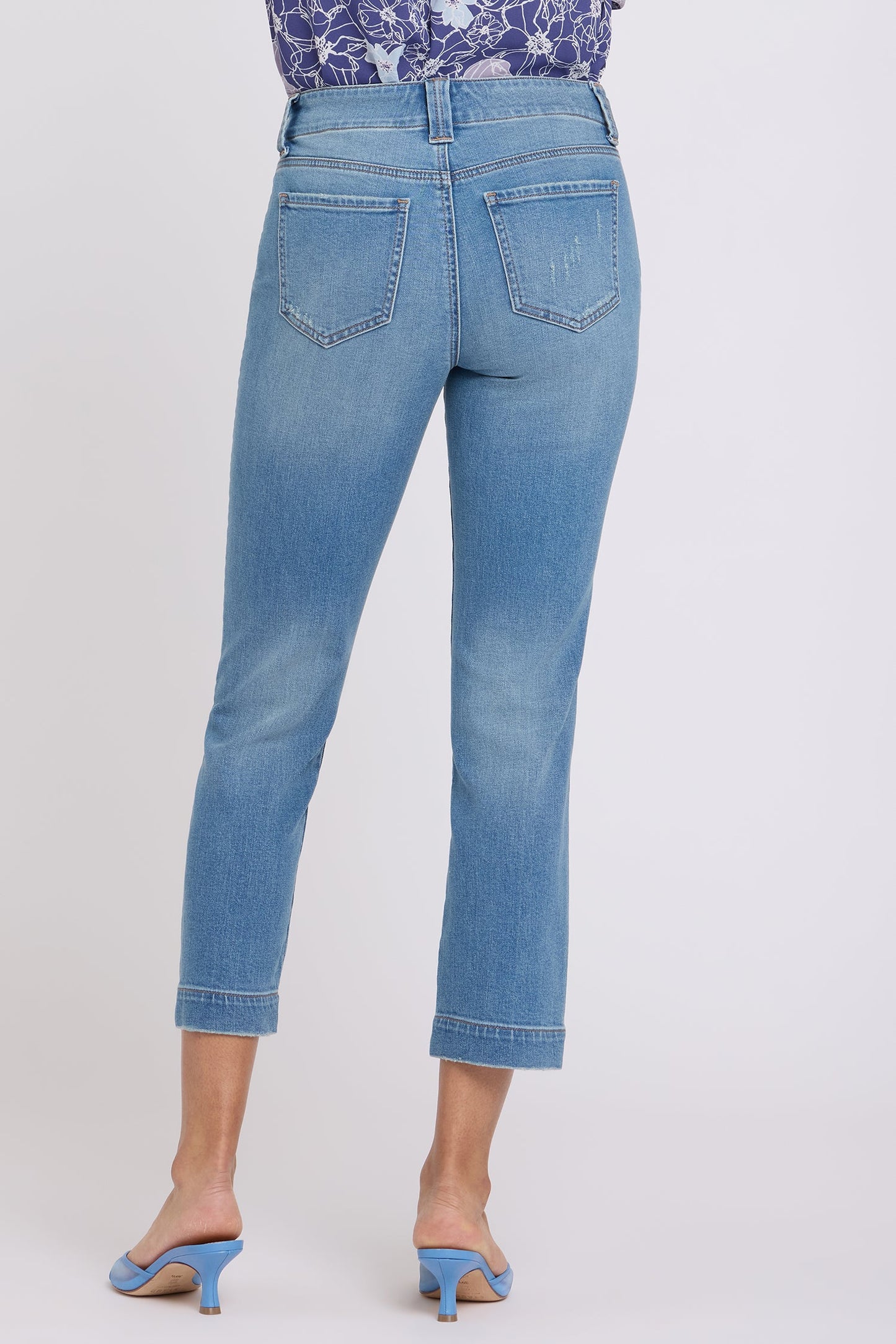Sheri Slim Straight Ankle Jeans In Petite - Port Sea