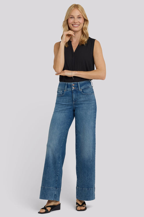 Teresa Wide Leg Jeans In Petite - Breezy Palms