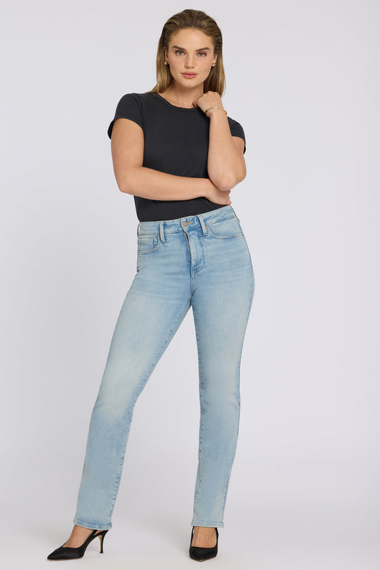 Marilyn Straight Jeans In Petite - Keys View