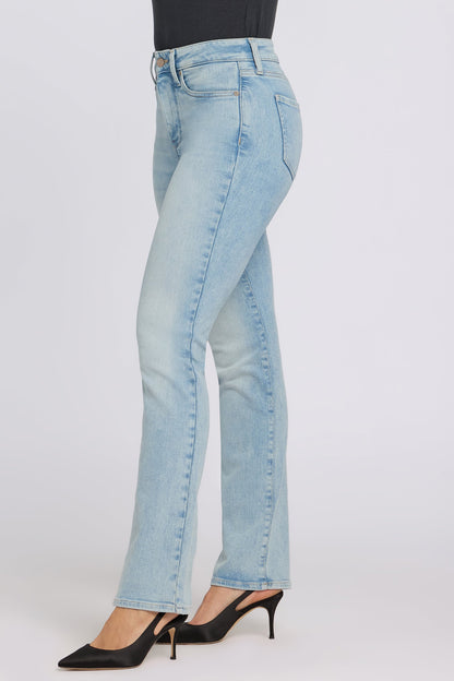 Marilyn Straight Jeans In Petite - Keys View