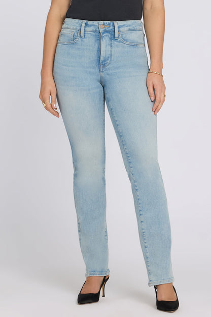 Marilyn Straight Jeans In Petite - Keys View