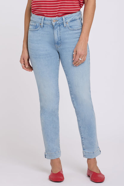 Sheri Slim Straight Ankle Jeans In Petite - Keys View