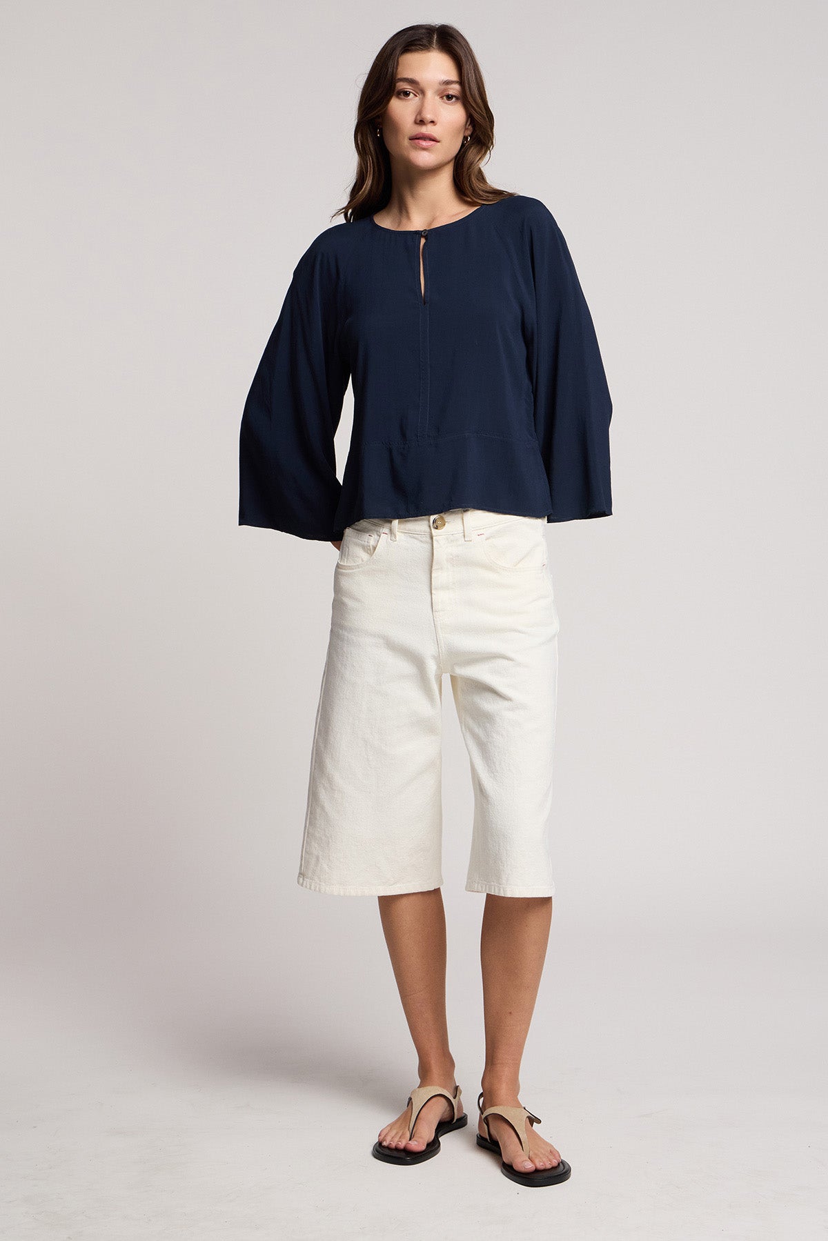 RAEGAN TOP