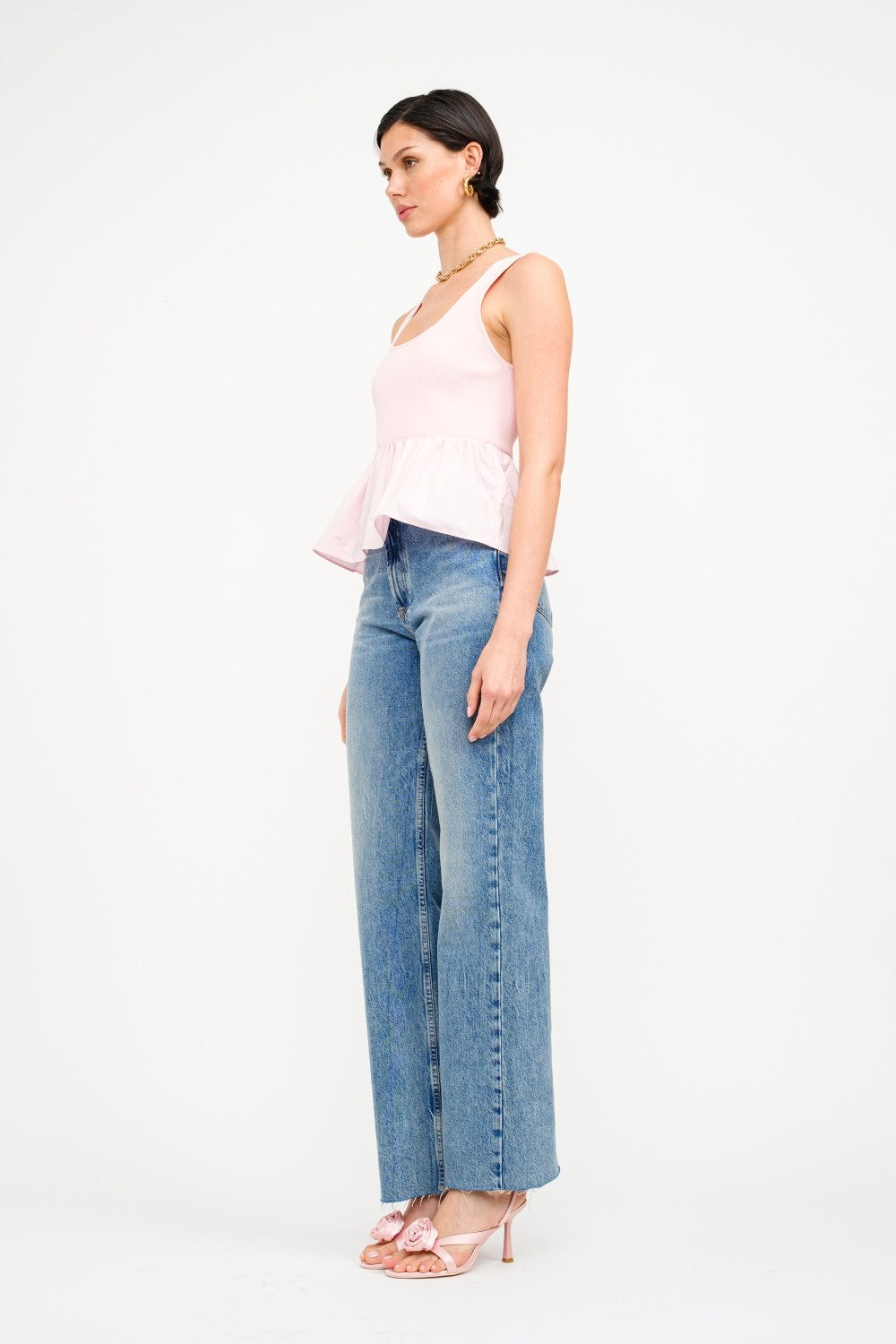 RAINA SLEEVELESS TOP