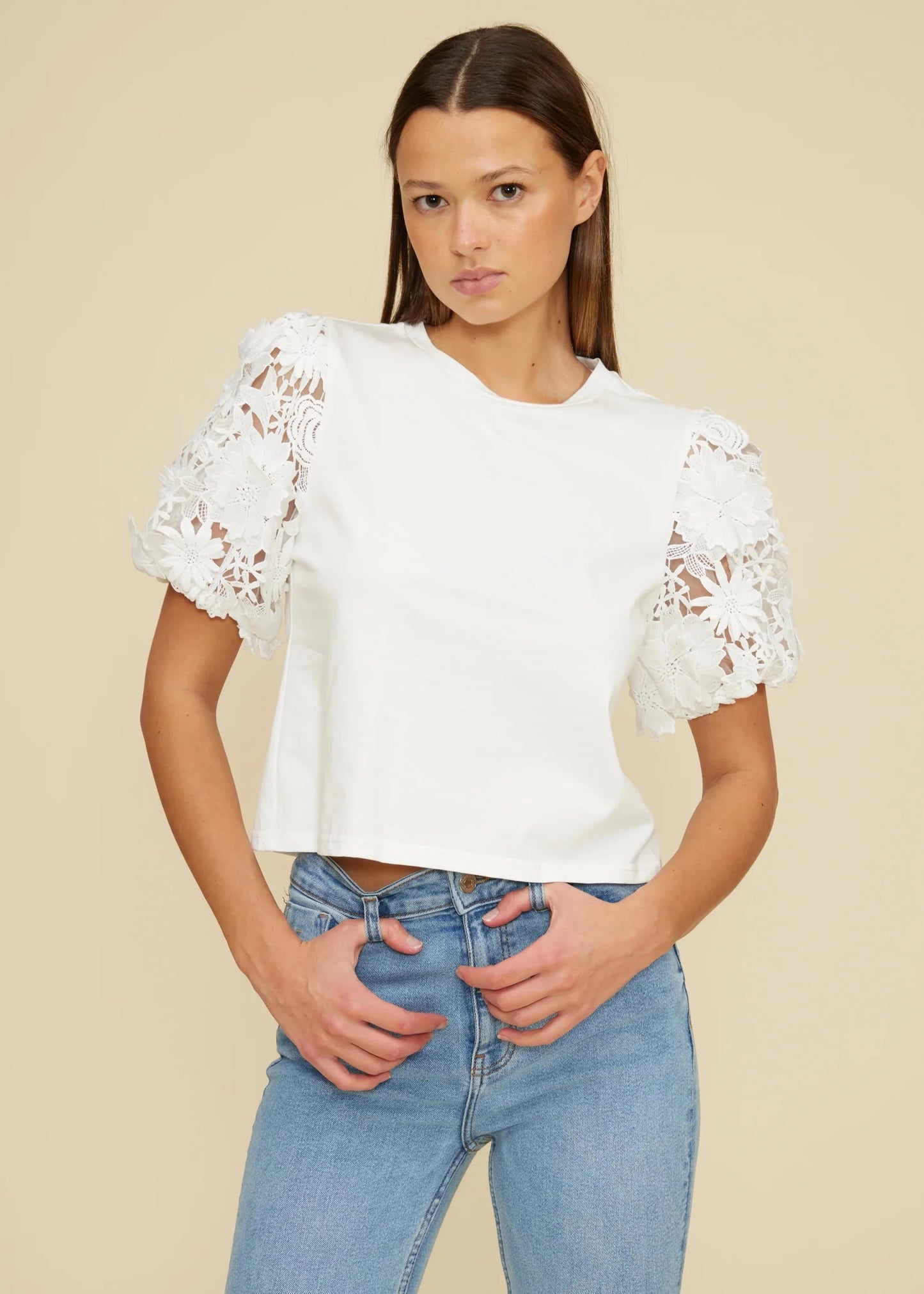 SYDNEY WHITE LACE PUFF SLEEVE TOP