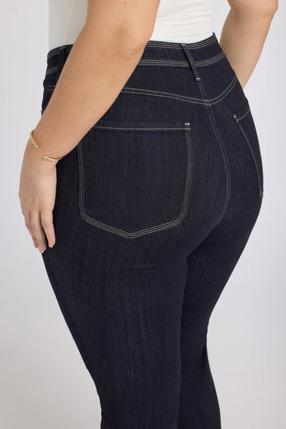 Marilyn Straight Jeans In Plus Size - Morning Tides