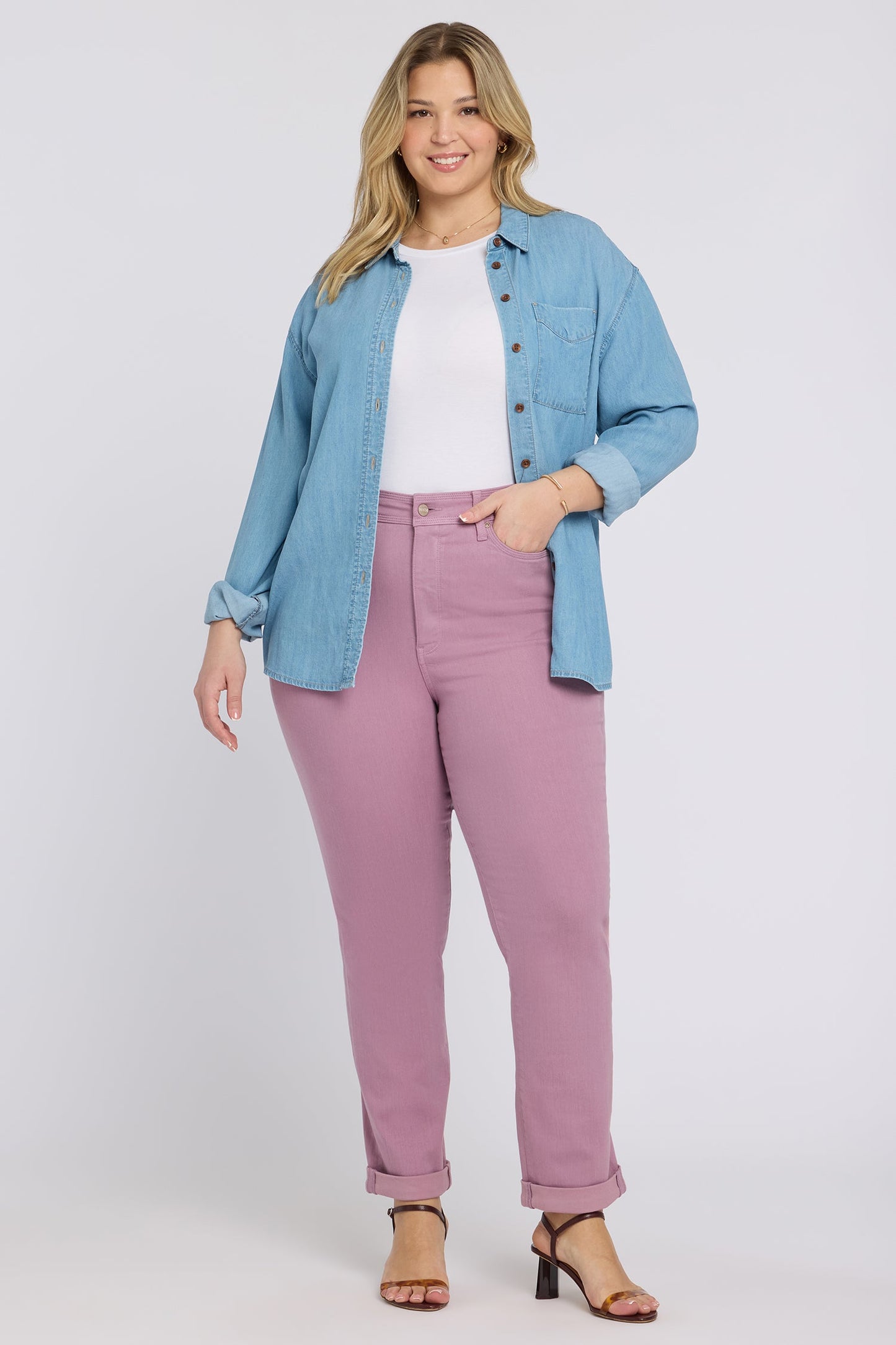 Marilyn Straight Jeans In Plus Size - Dusky Daisy