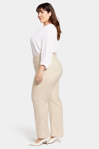 Marilyn Straight Pants In Plus Size - Feather