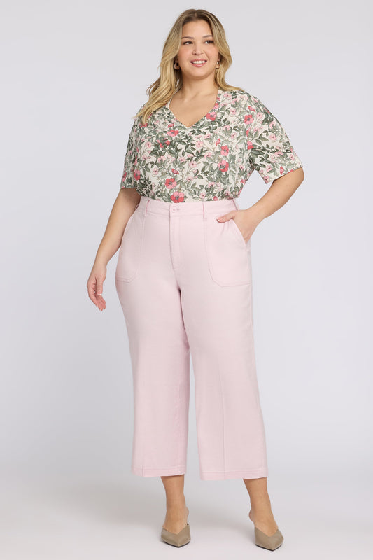 Wide Leg Cargo Capri Pants In Plus Size - Light Lilac
