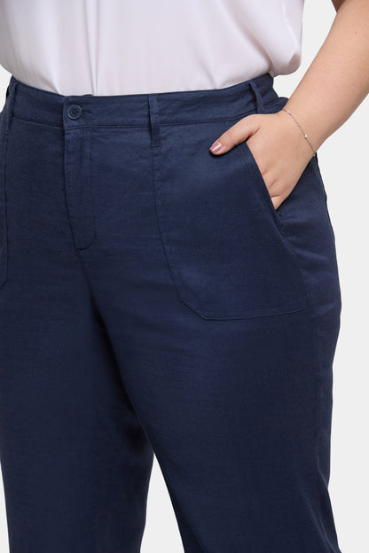 Wide Leg Cargo Capri Pants In Plus Size - Oxford Navy