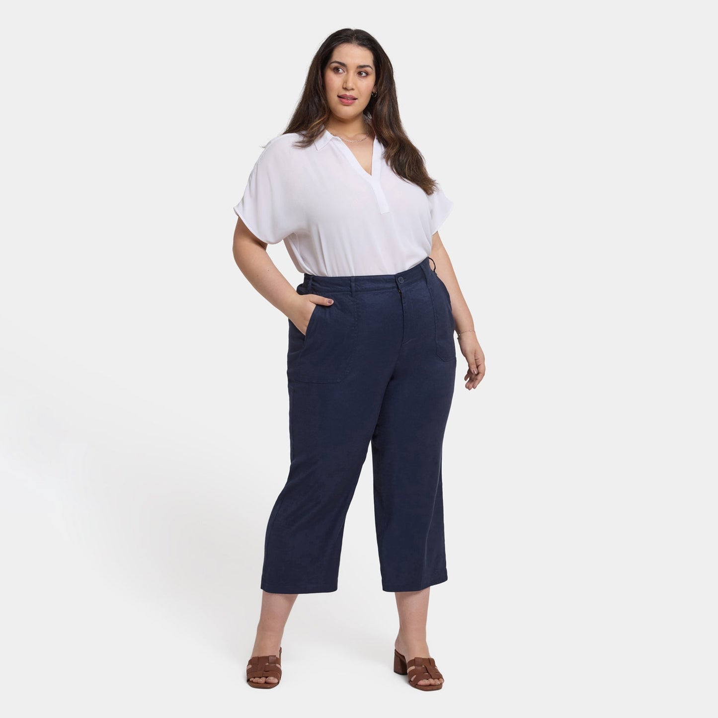 Wide Leg Cargo Capri Pants In Plus Size - Oxford Navy