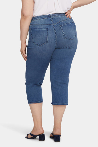 Joni Relaxed Capri Jeans In Plus Size - Splendid