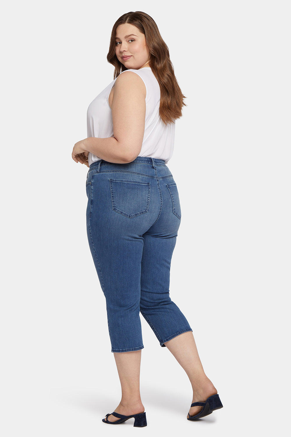 Joni Relaxed Capri Jeans In Plus Size - Splendid