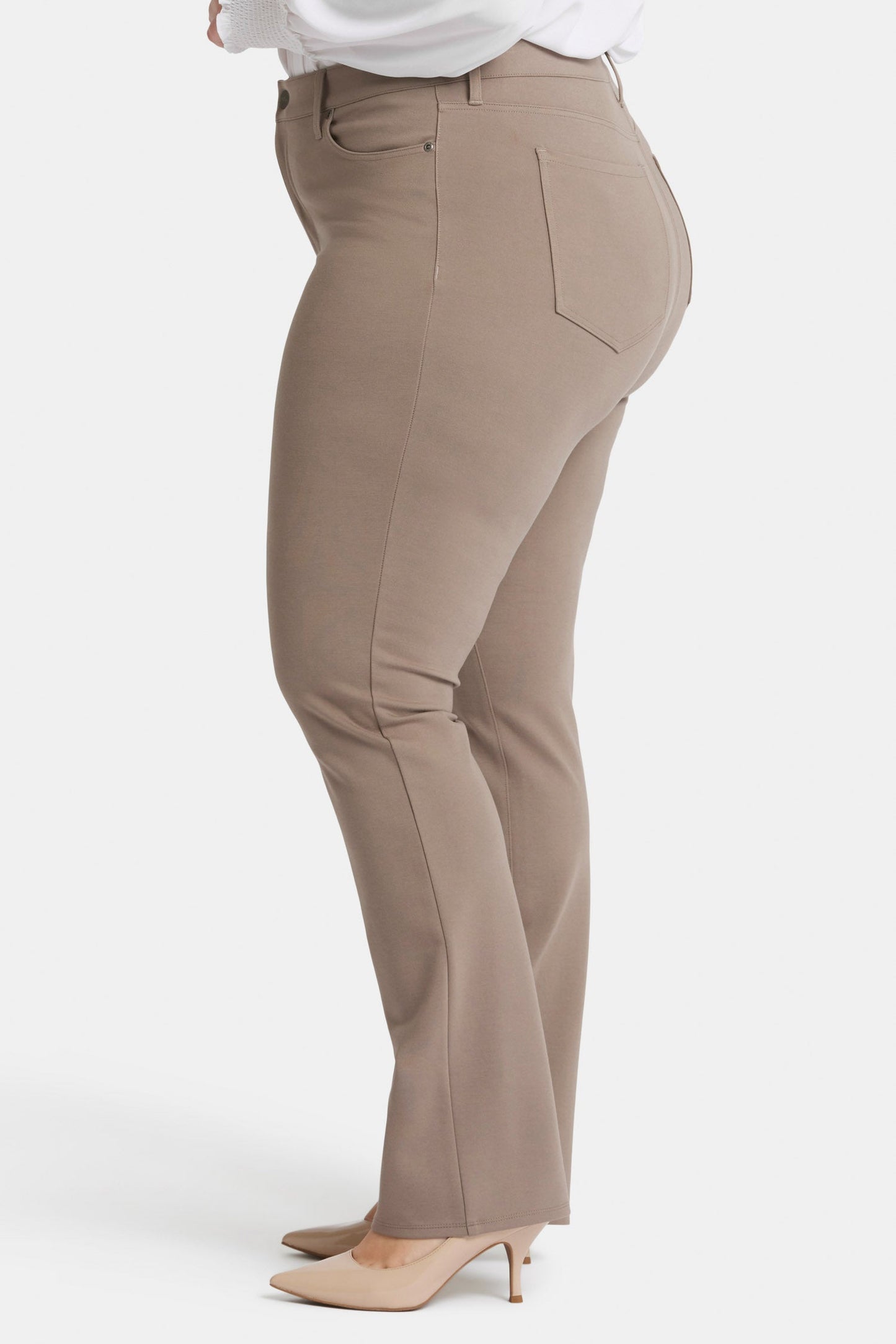 Marilyn Straight Pants In Plus Size - Saddlewood