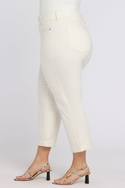 Bailey Relaxed Straight Crop Jeans In Plus Size - Vintage White