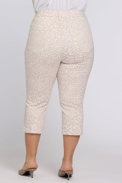 Marilyn Straight Crop Jeans In Plus Size - Snow Leopard