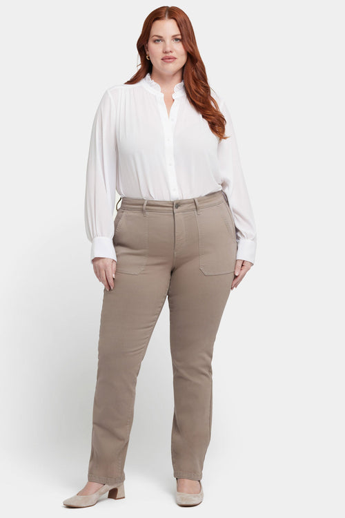 Marilyn Straight Jeans In Plus Size - Country Oak