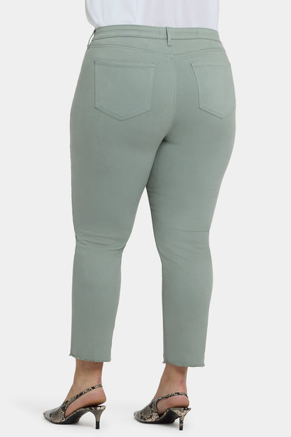 Sheri Slim Ankle Jeans In Plus Size - Mistletoe