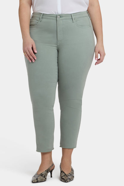 Sheri Slim Ankle Jeans In Plus Size - Mistletoe