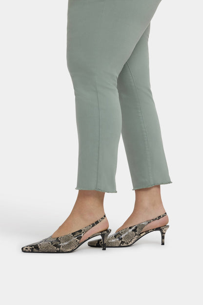 Sheri Slim Ankle Jeans In Plus Size - Mistletoe
