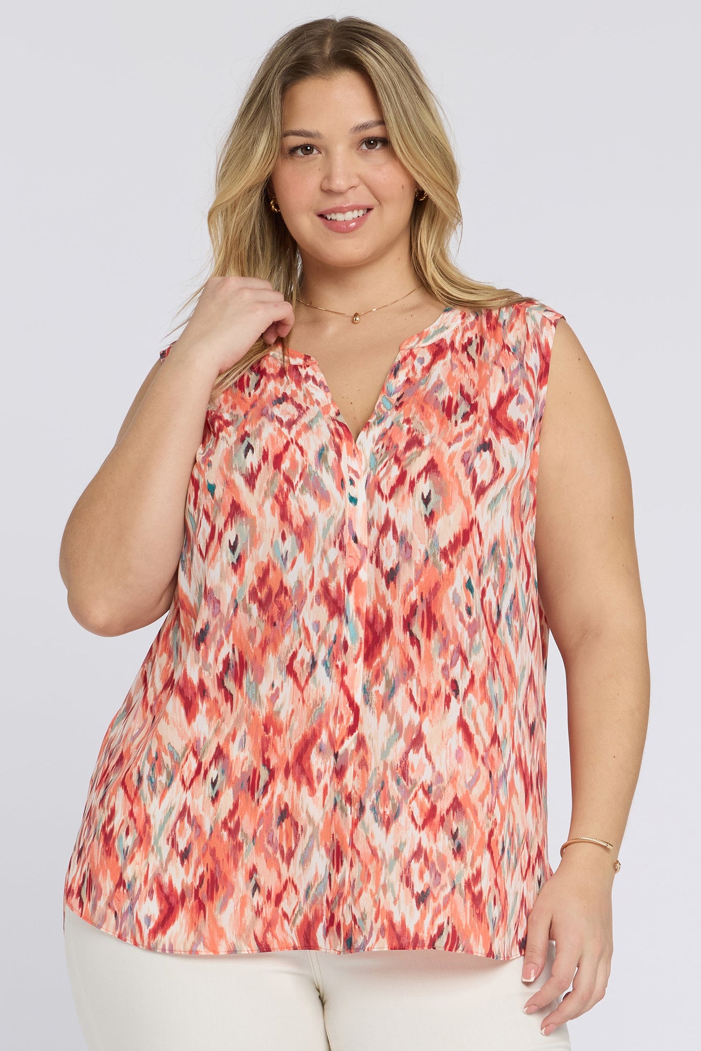 Sleeveless Pintuck Blouse In Plus Size - Mojave Mirage