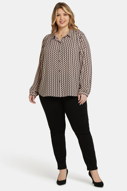 Modern Blouse In Plus Size - Corinth Peaks