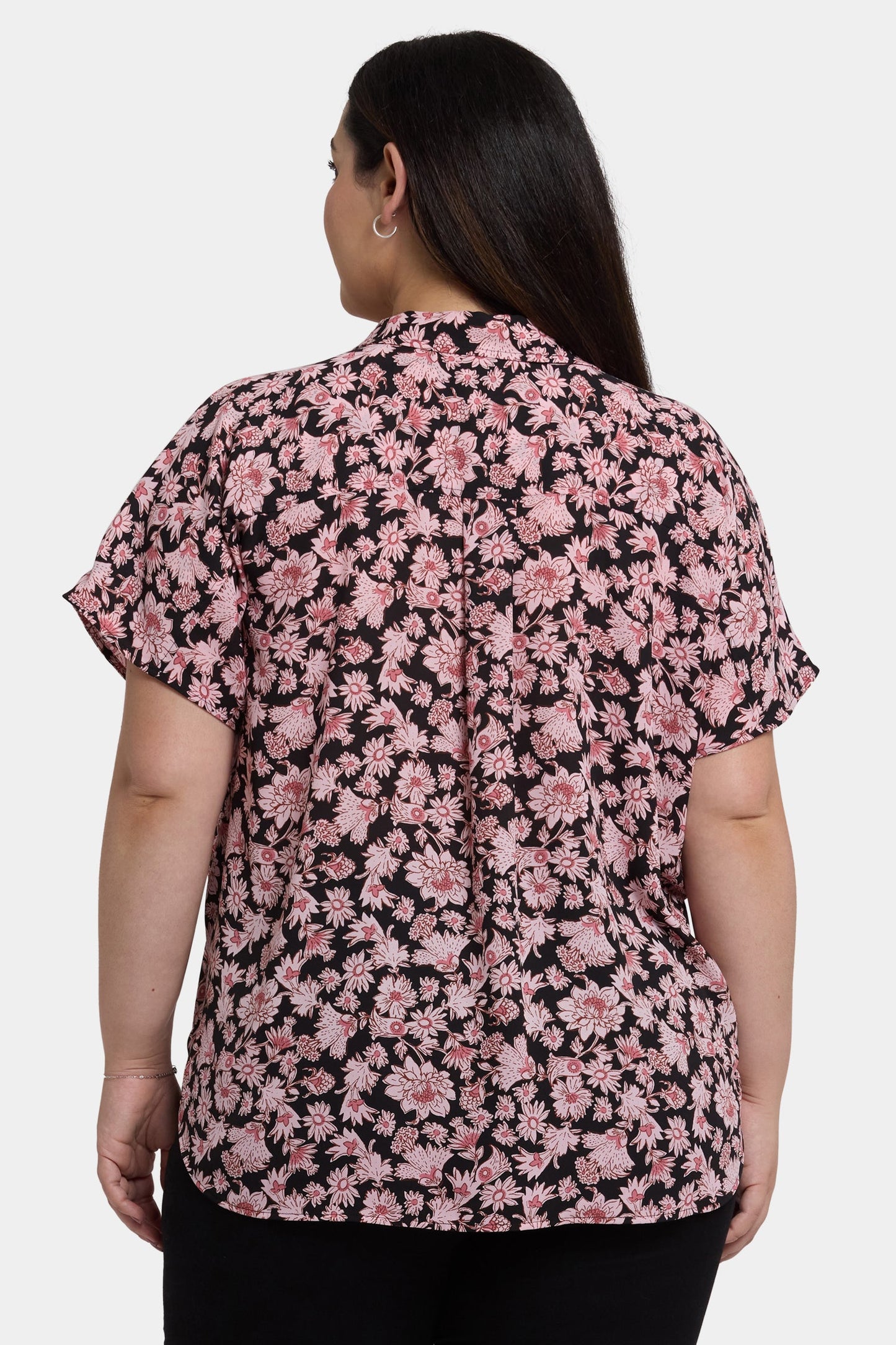 Becky Short Sleeved Blouse In Plus Size - Lilla Garden