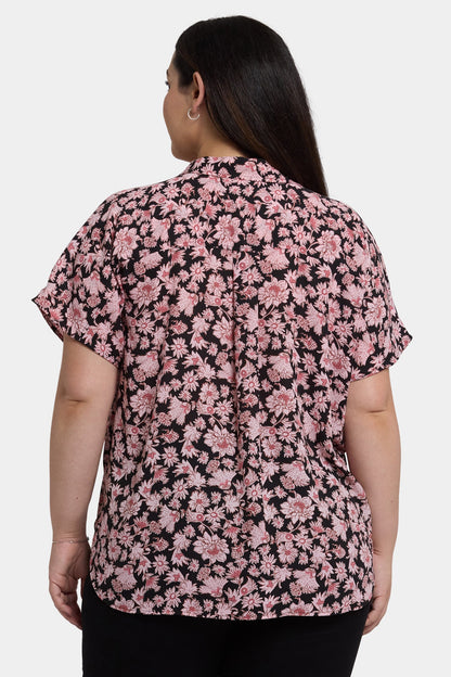 Becky Short Sleeved Blouse In Plus Size - Lilla Garden