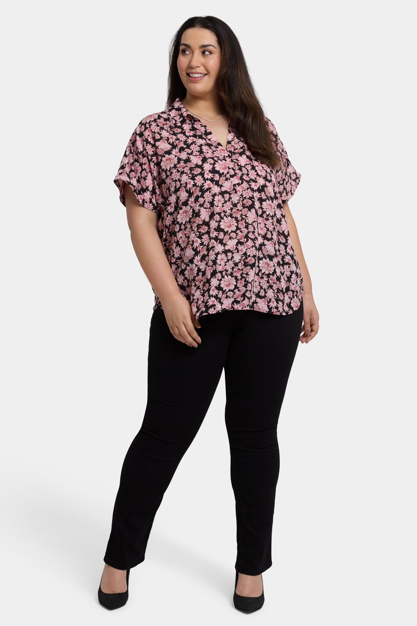 Becky Short Sleeved Blouse In Plus Size - Lilla Garden