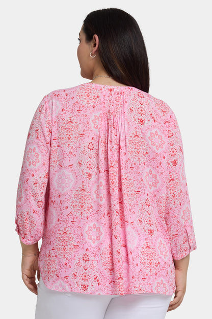 Pintuck Blouse In Plus Size - Isla Magica