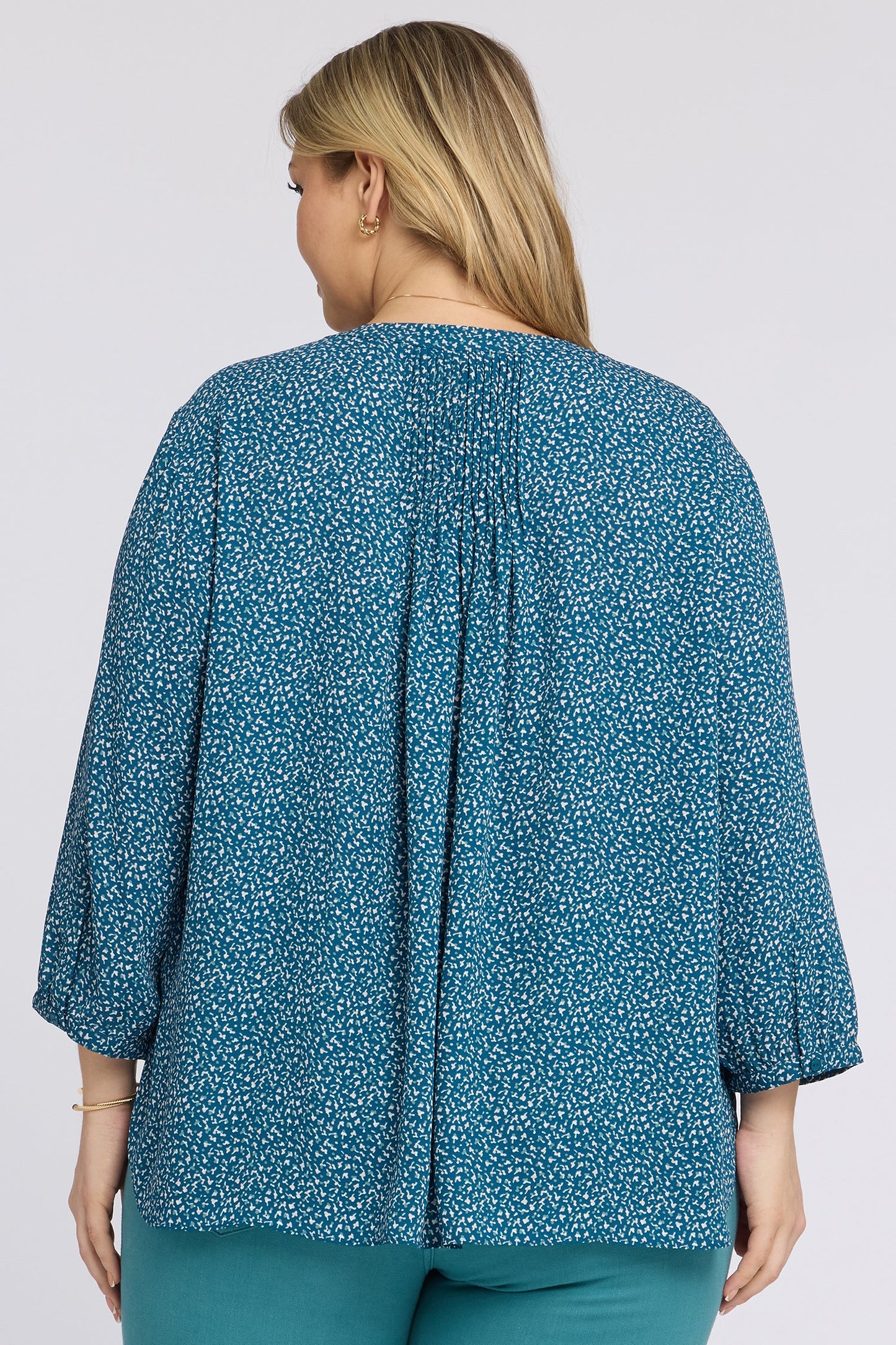 Pintuck Blouse In Plus Size - Dune Ditsy