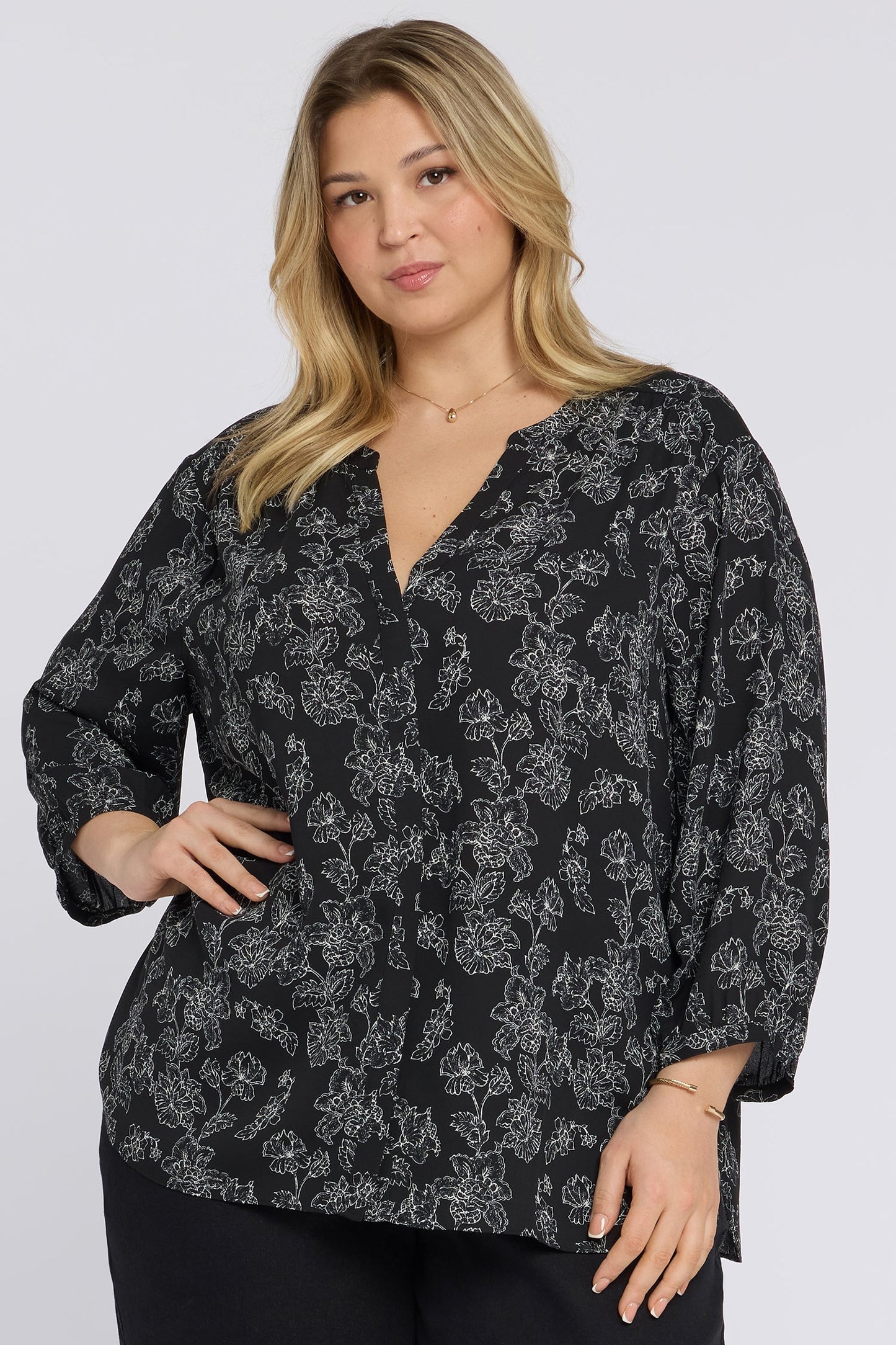Pintuck Blouse In Plus Size - Floralesque