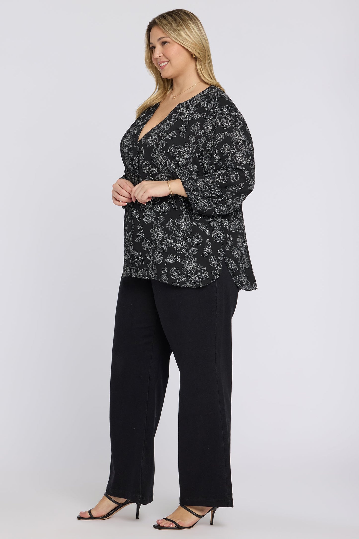 Pintuck Blouse In Plus Size - Floralesque