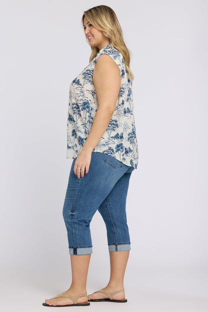 Gabrielle Sleeveless Blouse In Plus Size - Le Parc de Treville