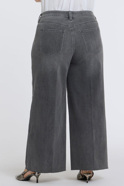 Simone Wide Leg Jeans In Plus Size - Dusty Ash