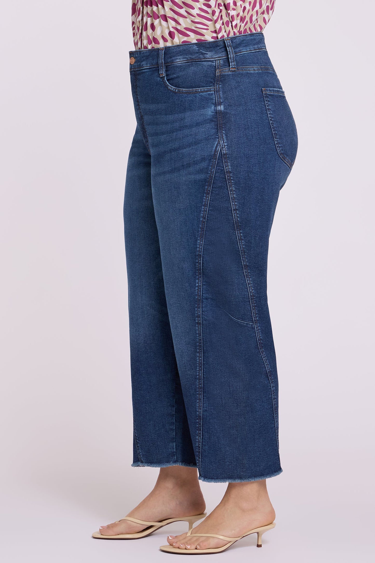 Alyssa Relaxed Crop Jeans In Plus Size - Sunset Villa