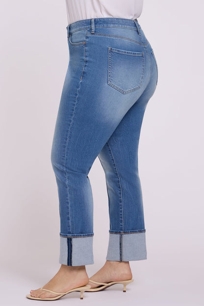 Marilyn Straight Jeans In Plus Size - Pacifica