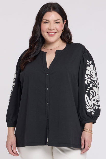 Embroidered Knit Blouse In Plus Size - Black Ivory