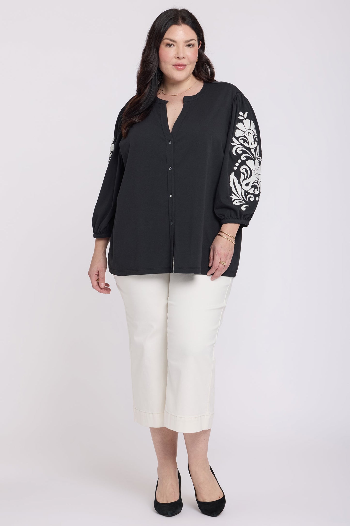 Embroidered Knit Blouse In Plus Size - Black Ivory