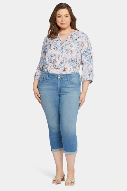 Chloe Capri Jeans In Plus Size - Mesmerize