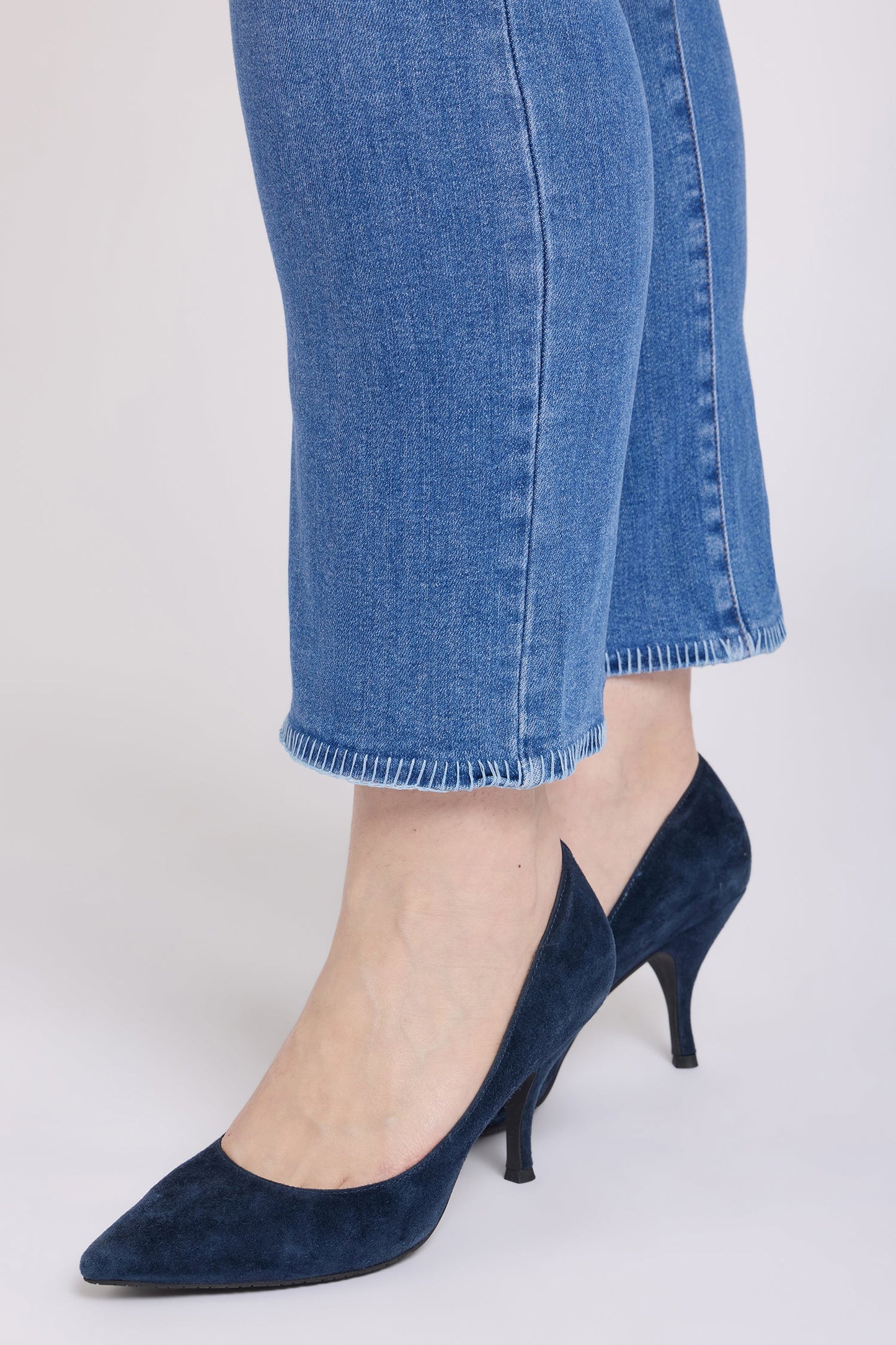 Marilyn Straight Ankle Jeans In Plus Size - Blue Paradise