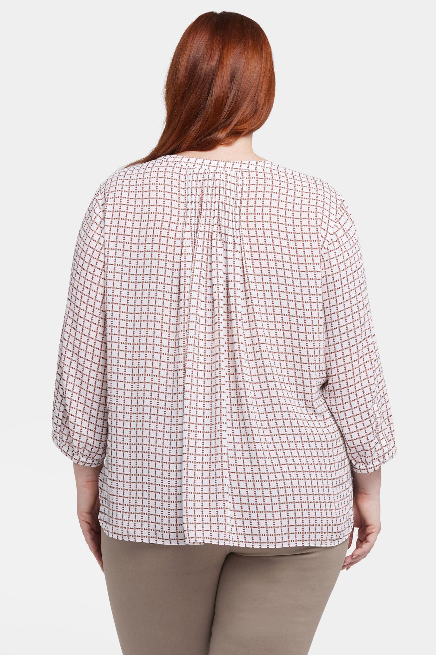 Pintuck Blouse In Plus Size - Graceful Geo