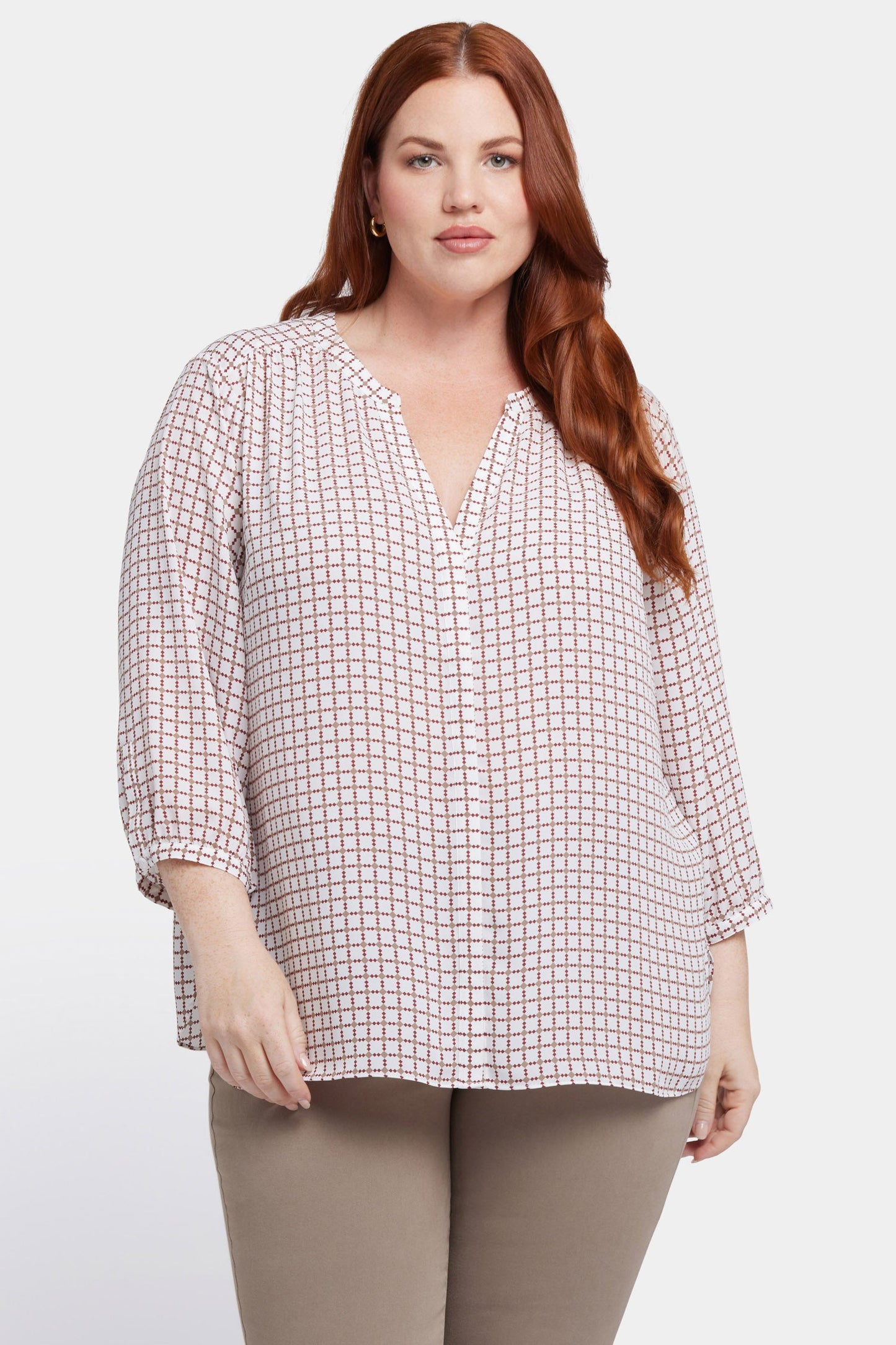 Pintuck Blouse In Plus Size - Graceful Geo
