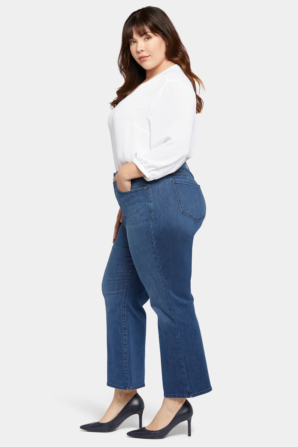 Waist-match™ Relaxed Flared Jeans In Plus Size - Rendezvous